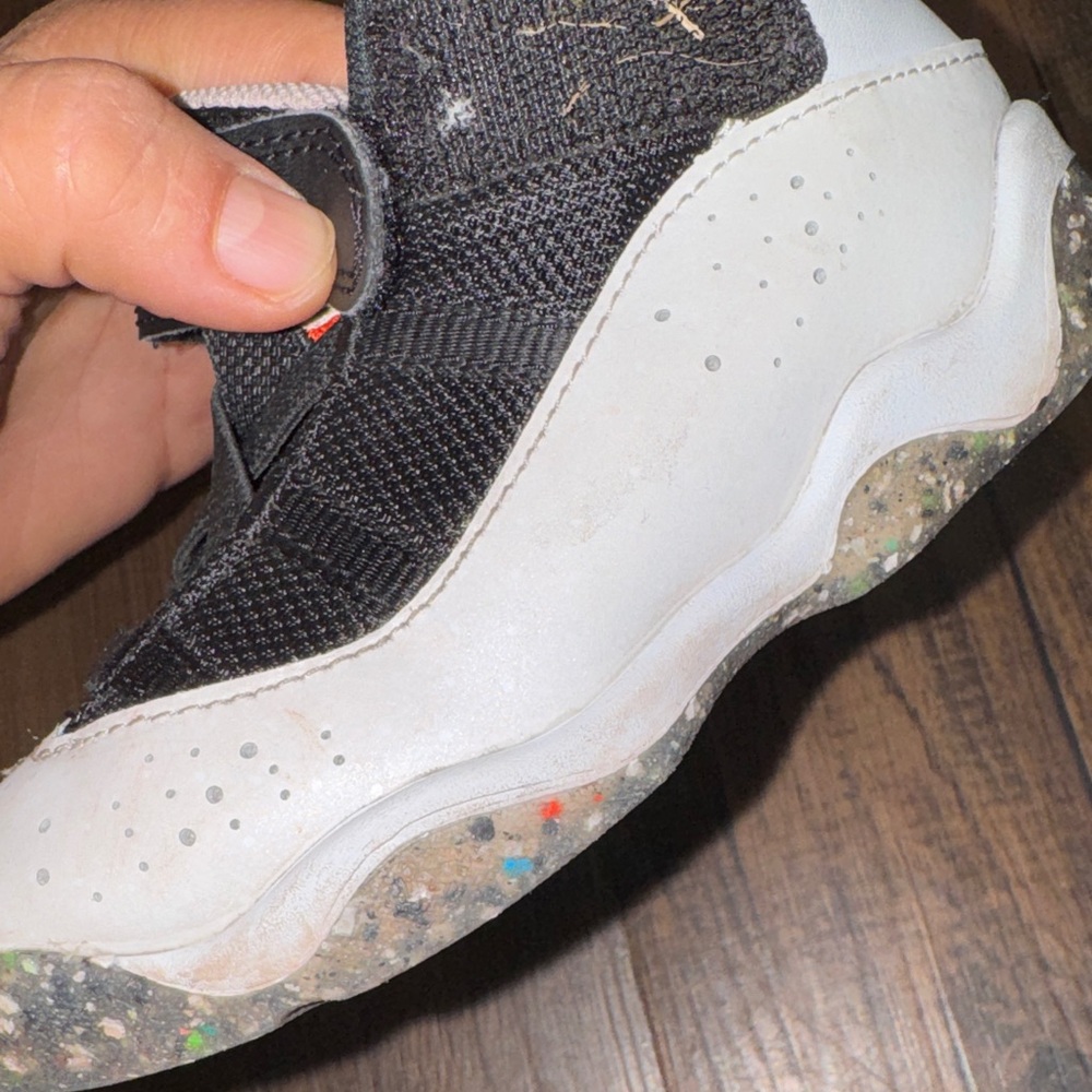 Jordan 6 rings  Kids Black and White Sneakers with Speckled Sole - Picture 15 of 16